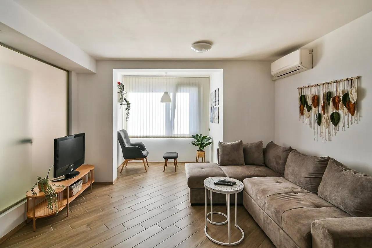 Central Flat Wi-Fi & Streaming Varna Apartamento